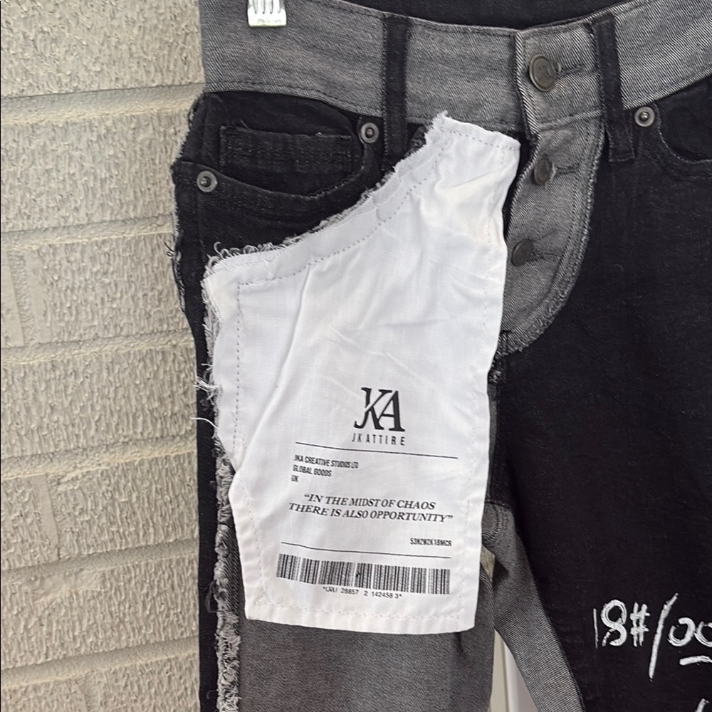 JK Attire Womens Black US 2 UK6 Testing Reverse Inside Out Graffiti Skinny Jeans - Picture 3 of 14